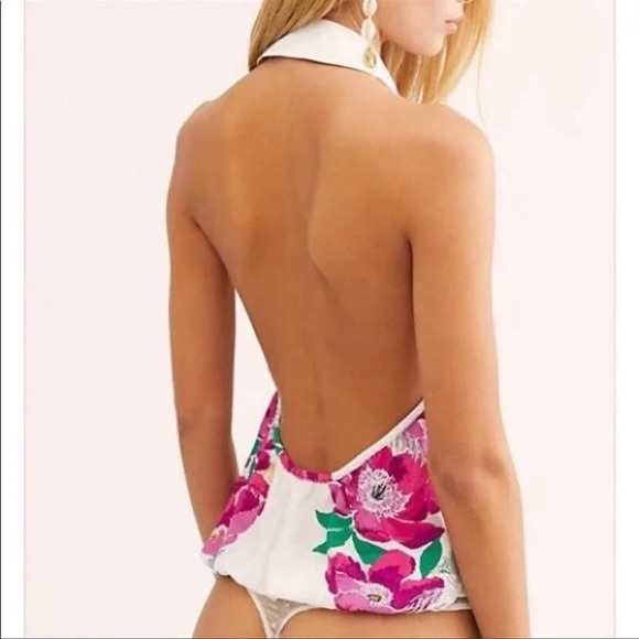 🎈HP🎈 Free People intimately Sz M floral blouse offshore halter open back - Picture 2 of 13